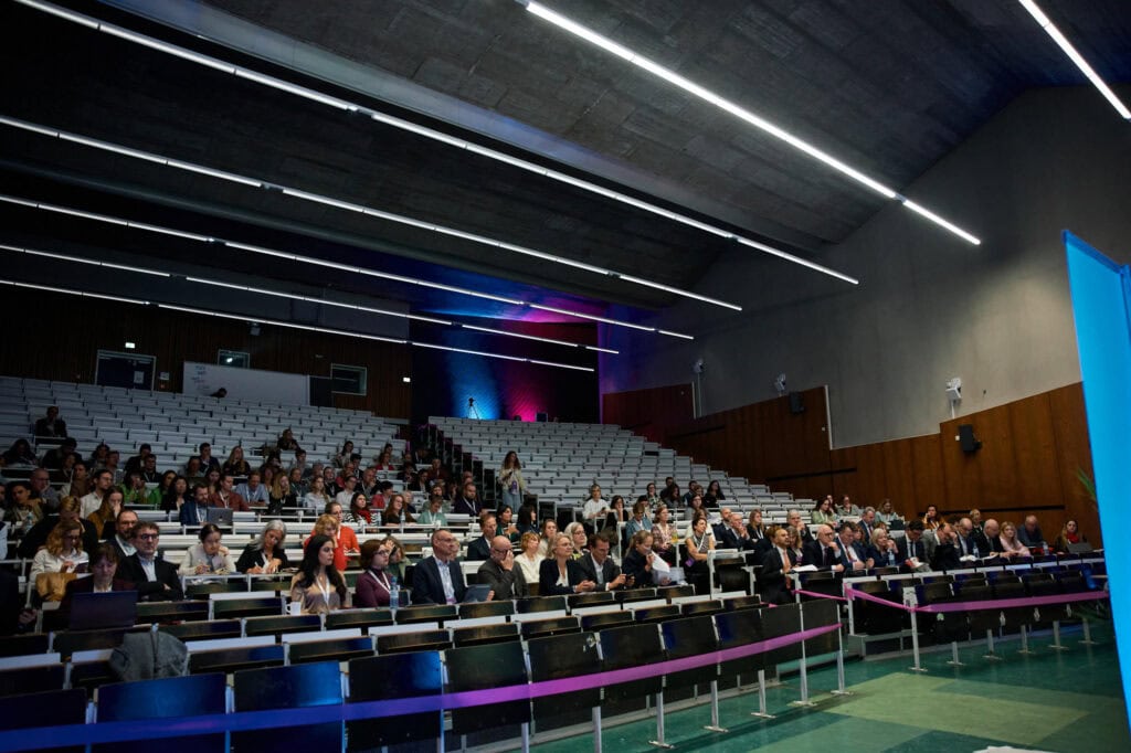Fotograf für die Universität Köln: 5 Jahre EUniWell 10 Corporatefotograf Universitaet Koeln nathan dreessen 280